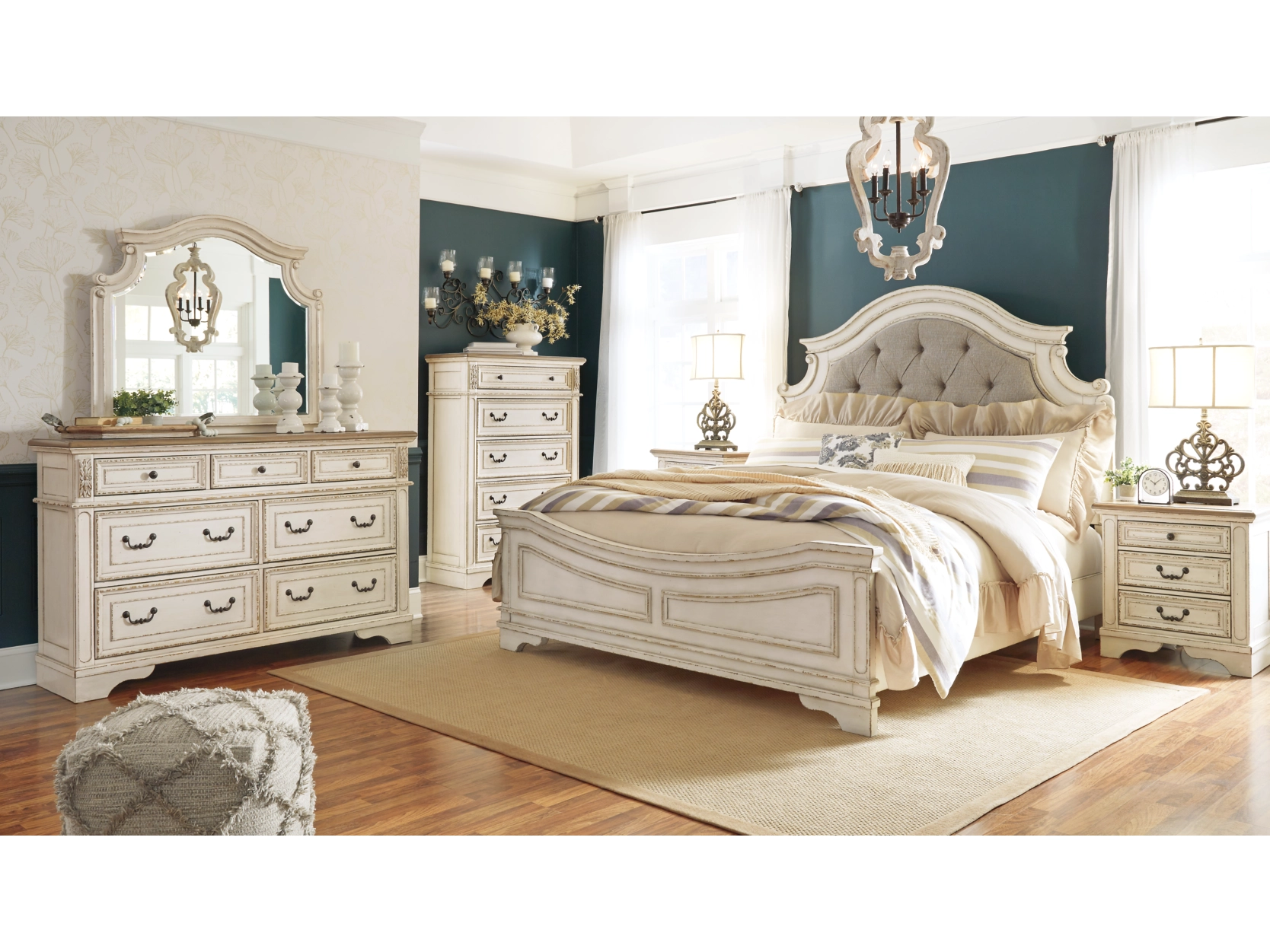 Realyn Queen Upholstered Panel Bed